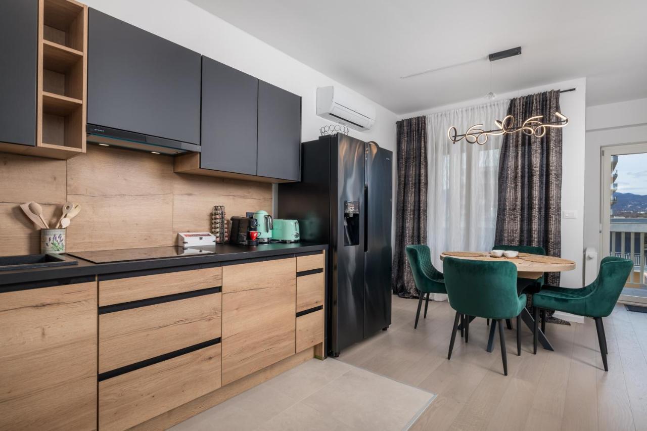 Apartman Flos Maris Fiume Esterno foto